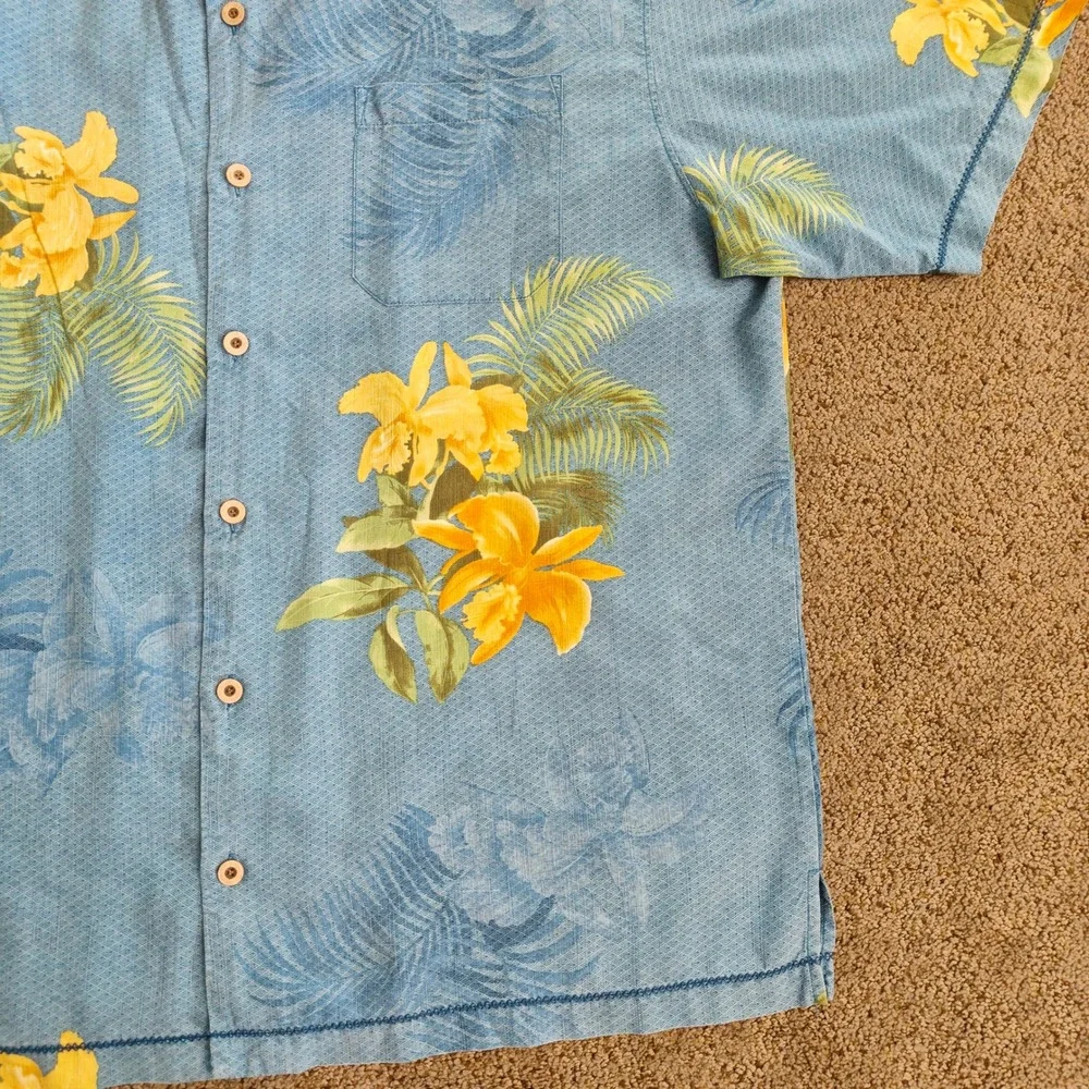Tommy Bahama XL Mens Hawaiian Silk Shirt Blue Yellow Floral Button Front Camp‎